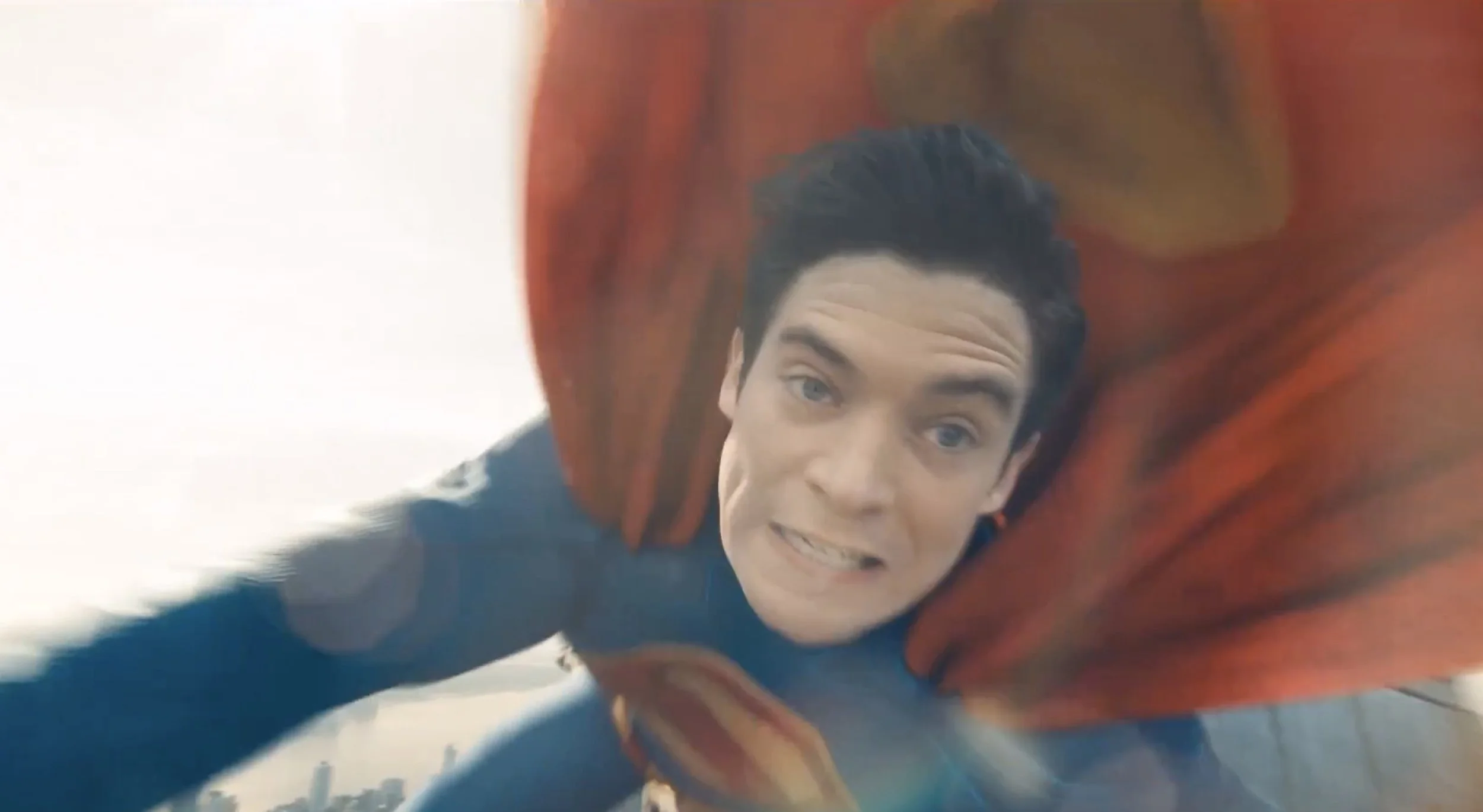 Superman clip reveals how lex Luthor uses Boravia’s hammer to fight the man of steel